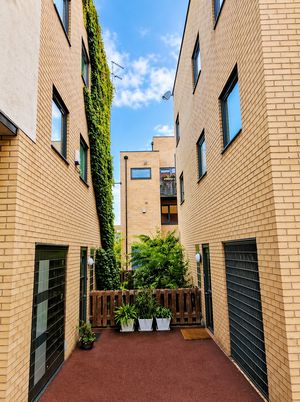 Photo 17- click for photo gallery